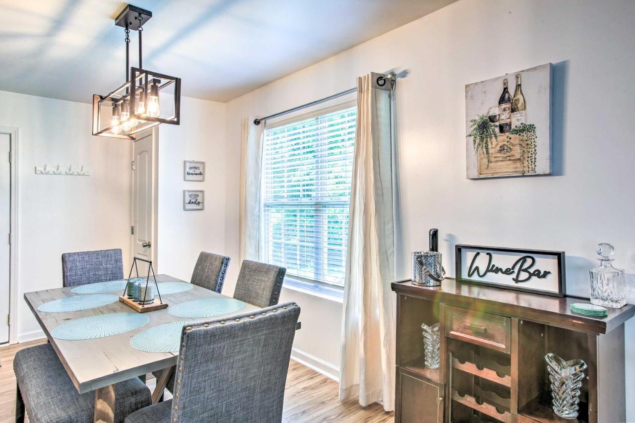 Charming Springfield Escape With Furnished Deck Villa Exteriör bild